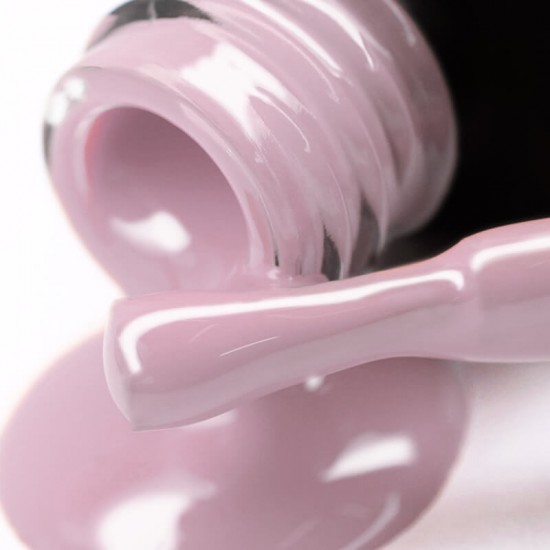 Gel polish PNB  136 8 ml