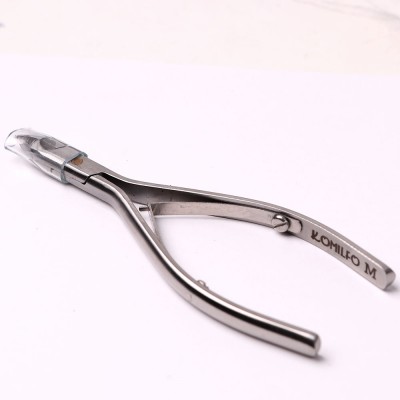 Komilfo Ultra M 13 mm, nippers with 2 springs Komilfo Ultra M 13 mm, nippers with 2 springs