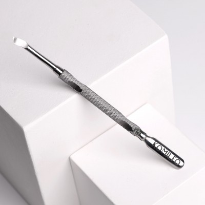 Komilfo pusher M for manicure-pedicure with curette Komilfo pusher M for manicure-pedicure with curette