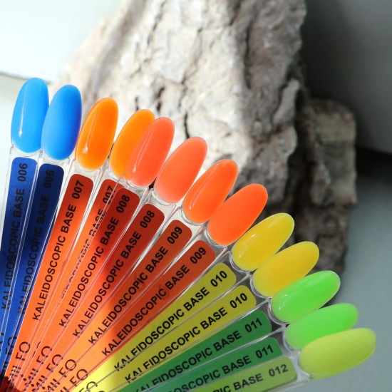 Kaleidoscopic Base Komilfo 002 8 ml