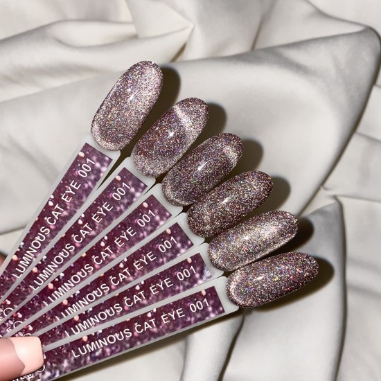 Komilfo Luminous Cat Eye 001 8 ml