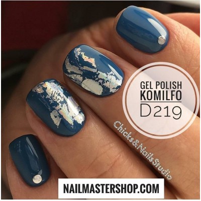 Gel polish D219 8 ml Komilfo Deluxe