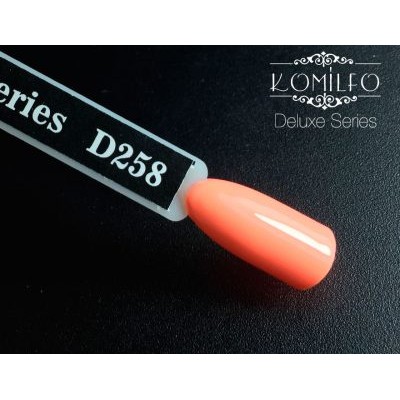 Gel polish D258 8 ml Komilfo Deluxe